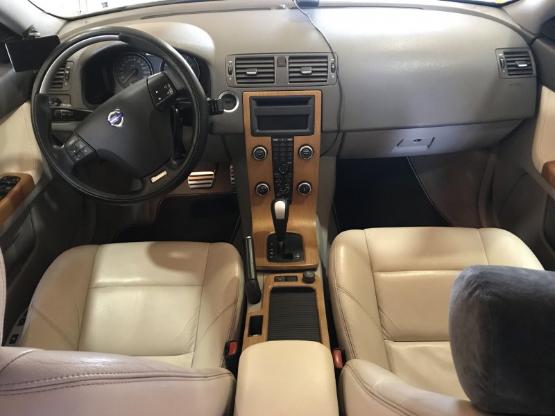 Volvo s40 2007 салон