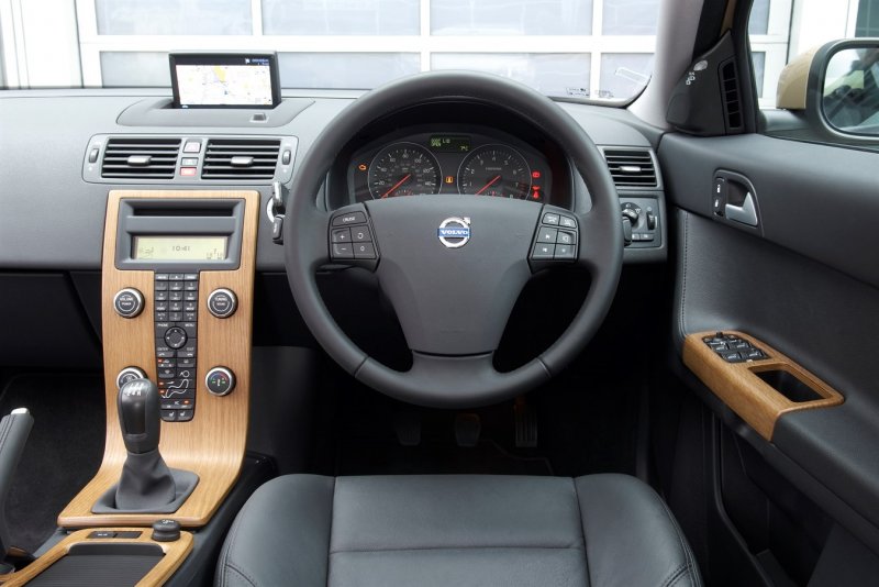 Volvo s40 салон