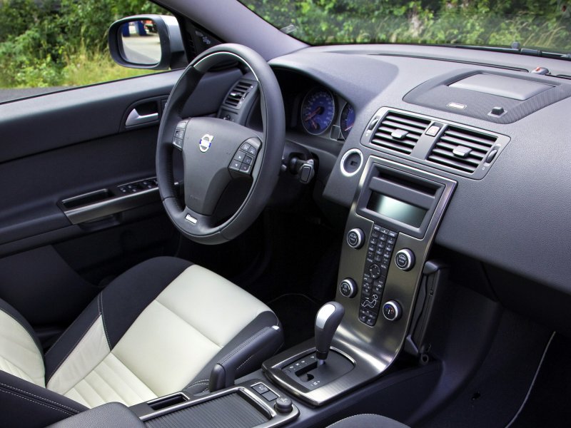 Volvo s40 2008 салон