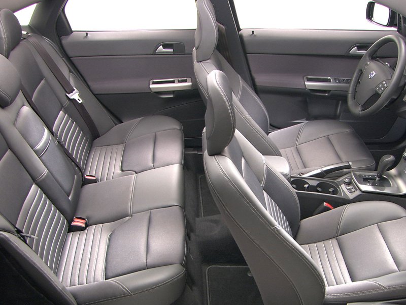Volvo s40 i салон