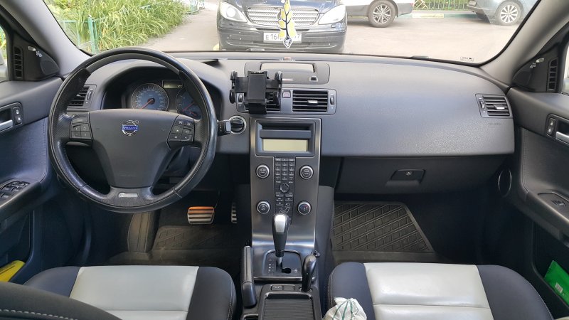 Volvo s40 2007 салон