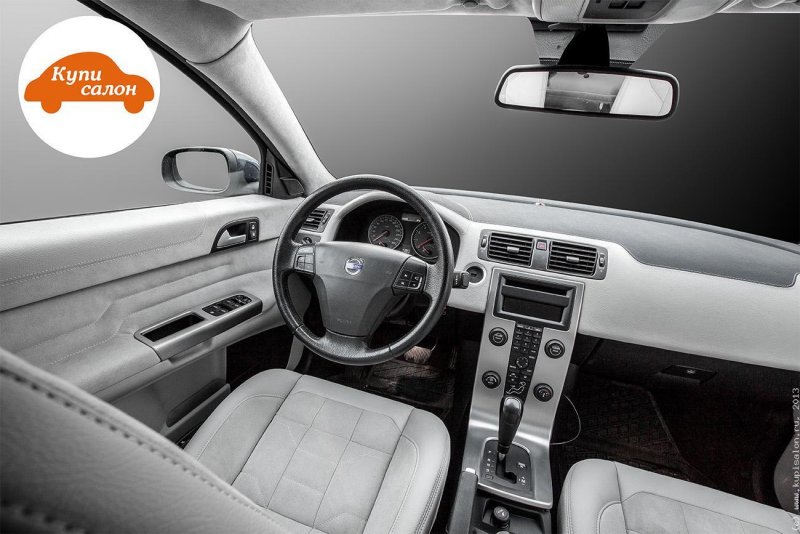 Volvo s60 белый салон