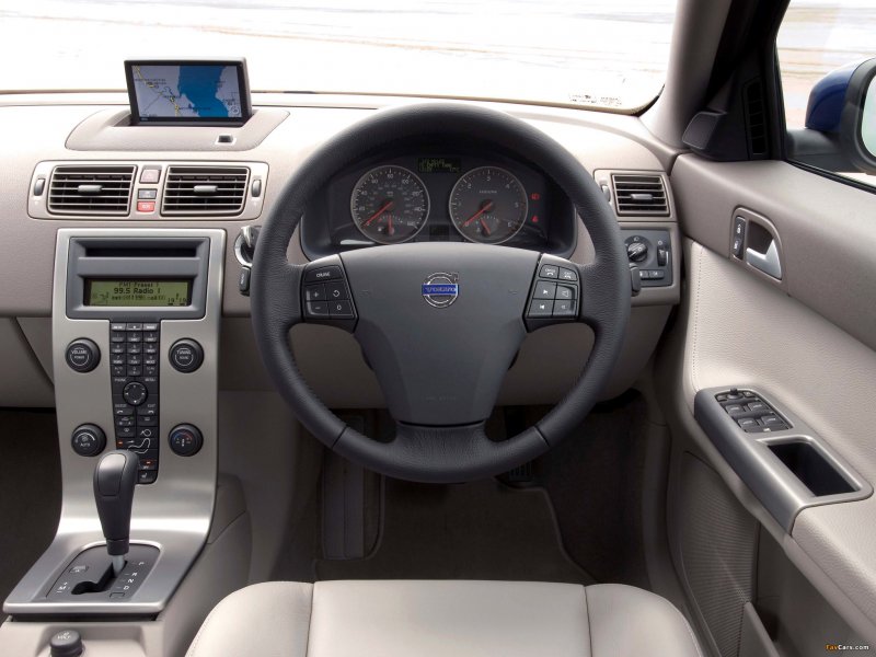 Volvo s40 2007 салон