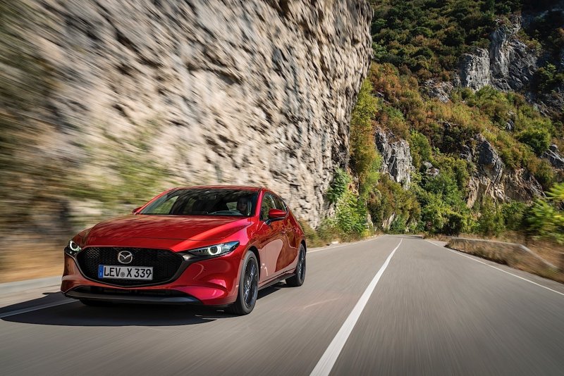 Mazda SKYACTIV-X 2.0 двигатель