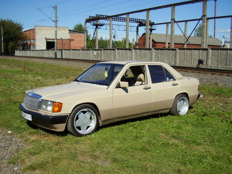 Mercedes-Benz 190 (w201) 2.0
