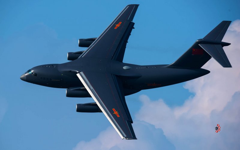 Самолет Xian y-20