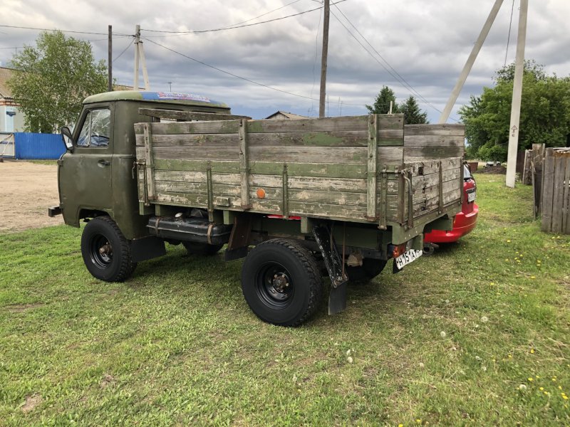 УАЗ 3303 бортовой военный
