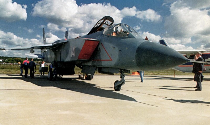 Як-141 вертикальный взлет