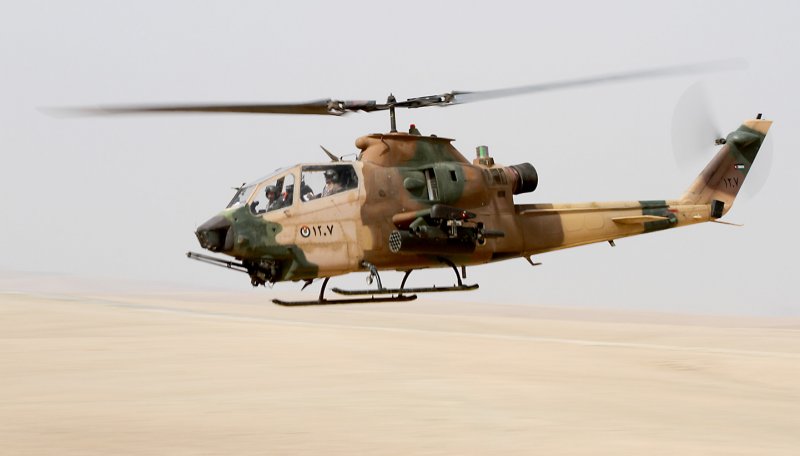 Вертолет Ah-1f