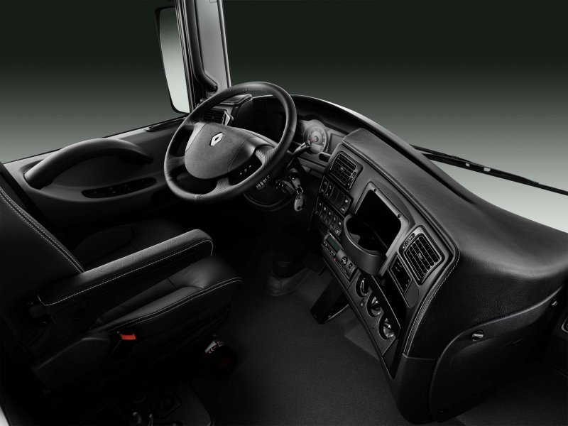 Renault Magnum "Legend" '2011