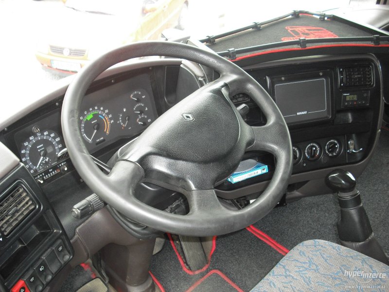 Renault Magnum 1998 салон