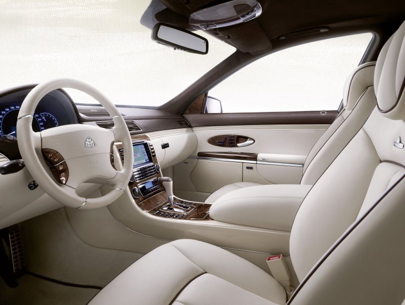 Maybach 62s салон