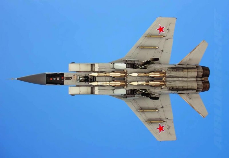 Миг-31 пуск р-33