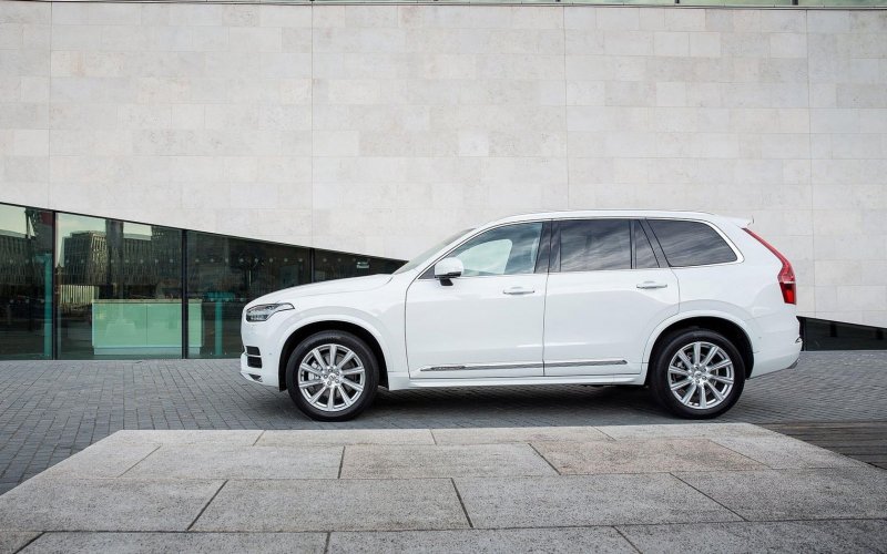 Volvo xc90 белый