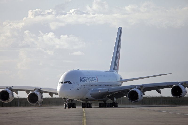 Самый большой самолет Аэробус 380
