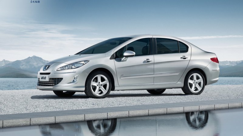 Новый Peugeot 408