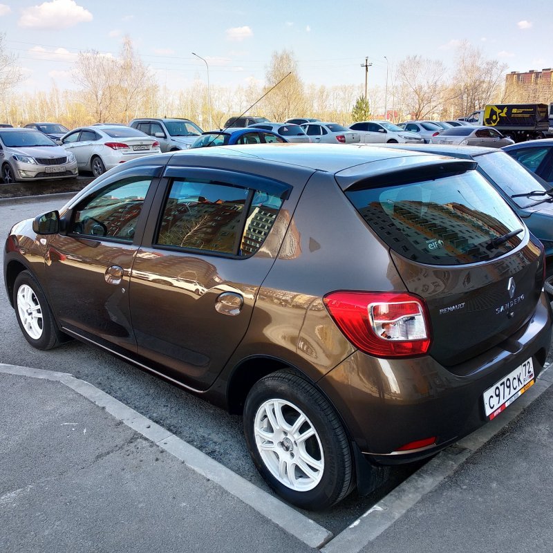 Renault Sandero Life