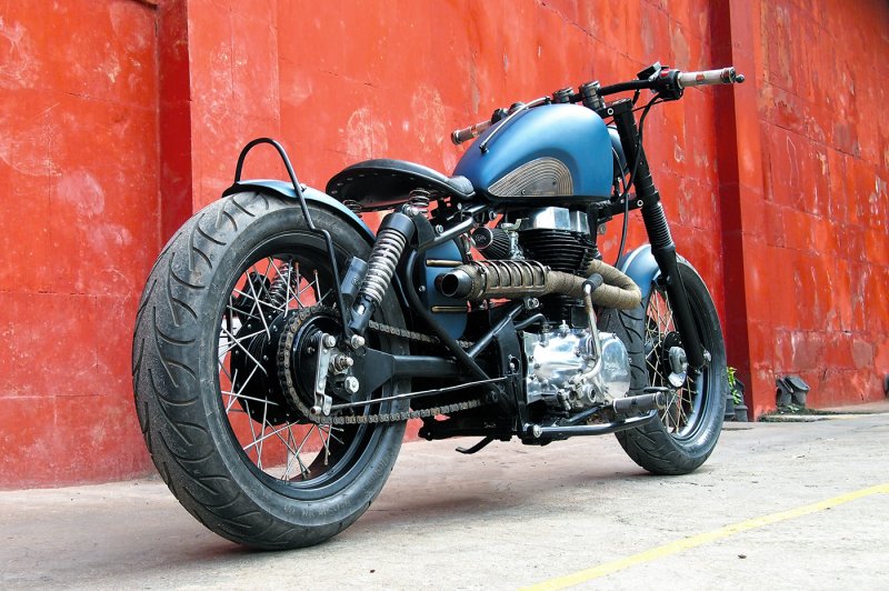 Custom Bobber 23"