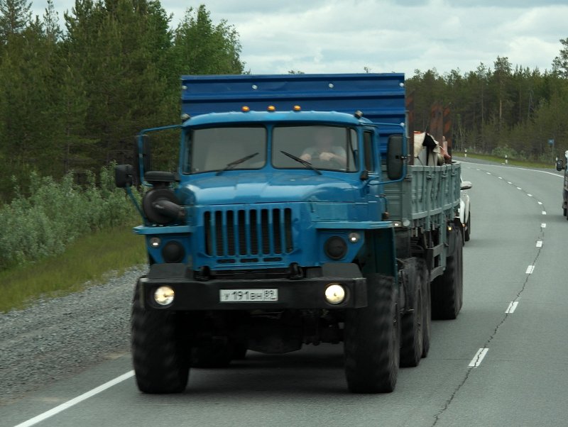 Грузовик Урал 44202