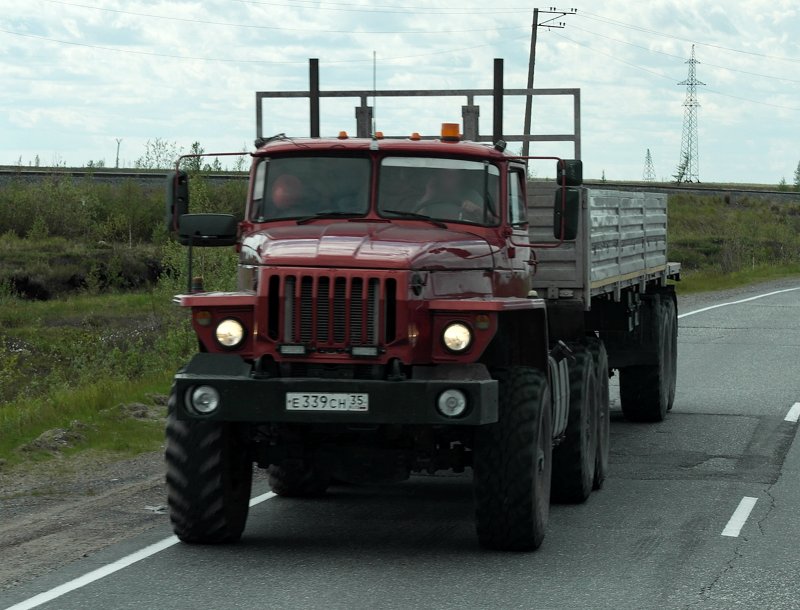 Урал 44202 военный