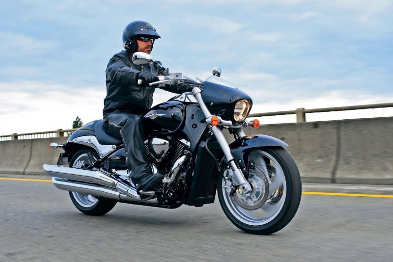 Suzuki Boulevard m109r
