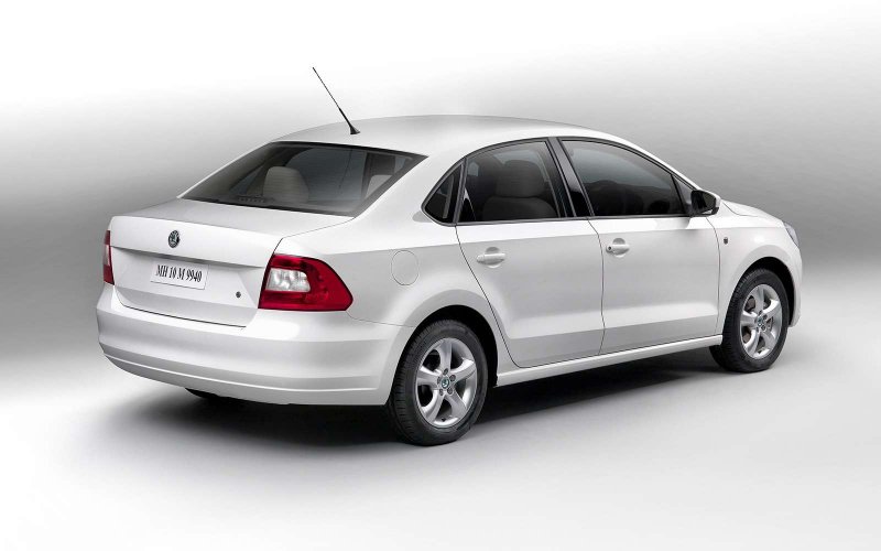 Skoda Rapid седан