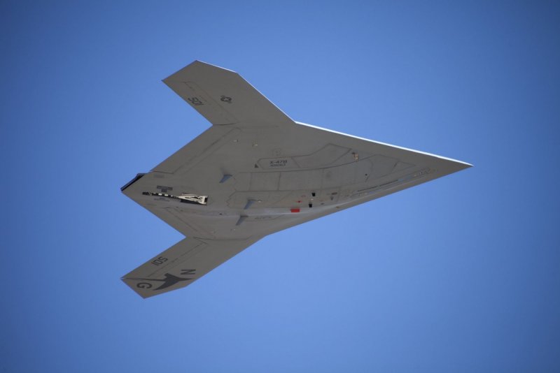 БПЛА X-47b