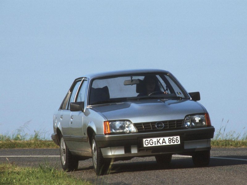 Opel Rekord 1982