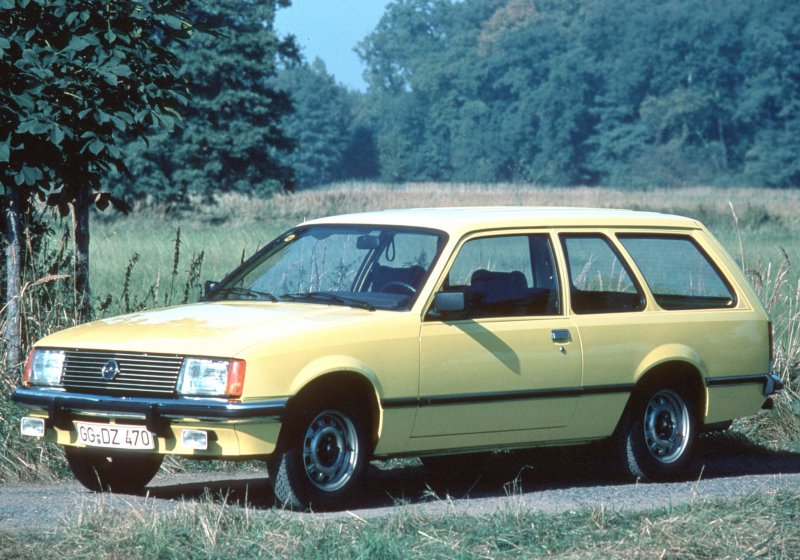 Opel Rekord Caravan e1