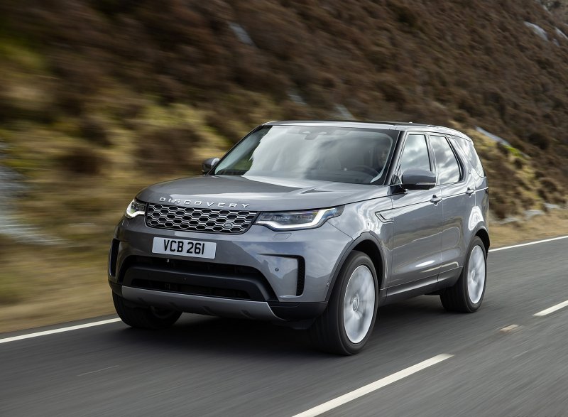Land Rover Defender под капотом