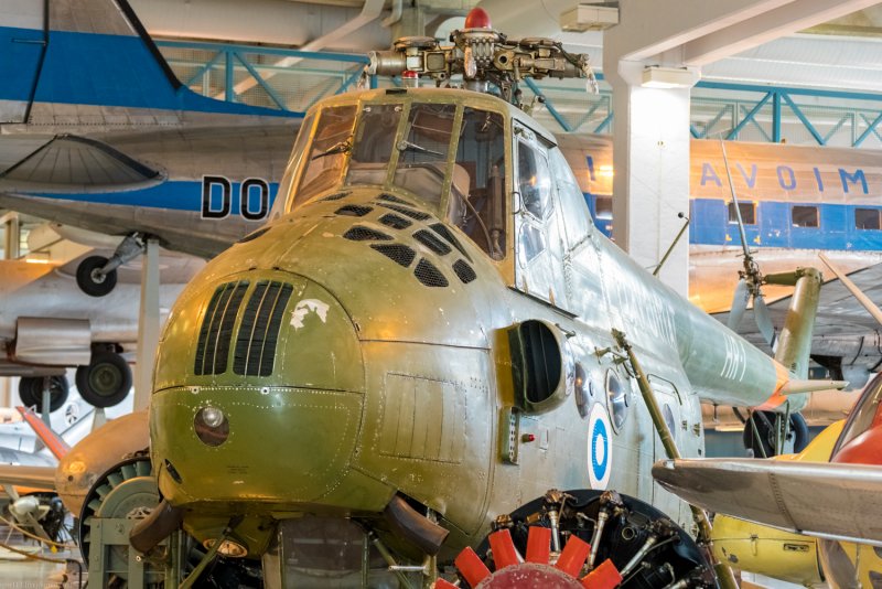 Ми-4 кабина
