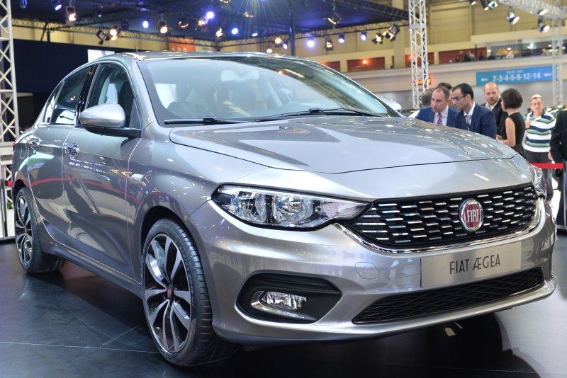 Fiat Aegean sedan