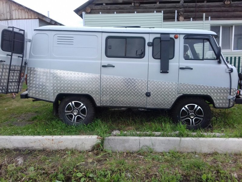 УАЗ 3909 1996