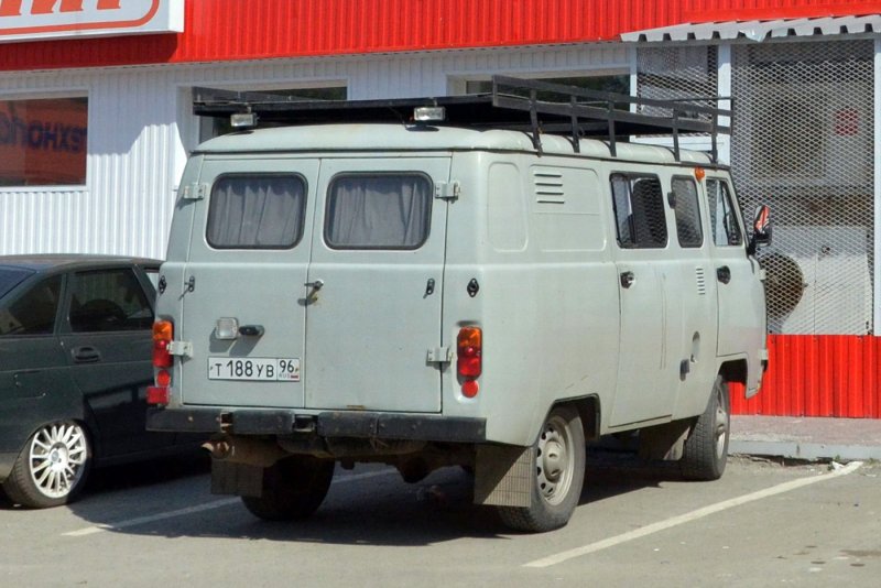 УАЗ-390995 грузовой фургон