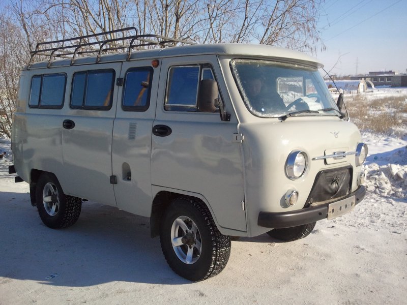 УАЗ 3909 на литых дисках
