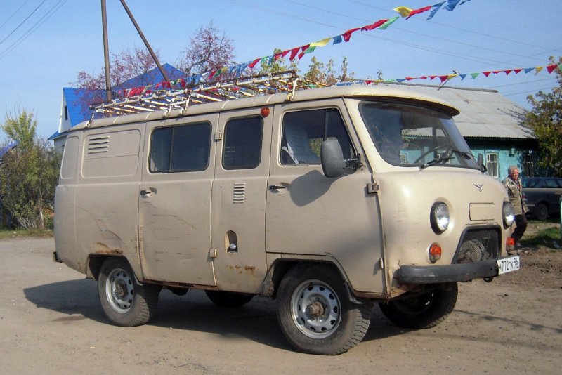 УАЗ 3909 фургон