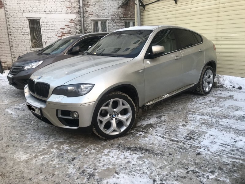 BMW брызги шампанского