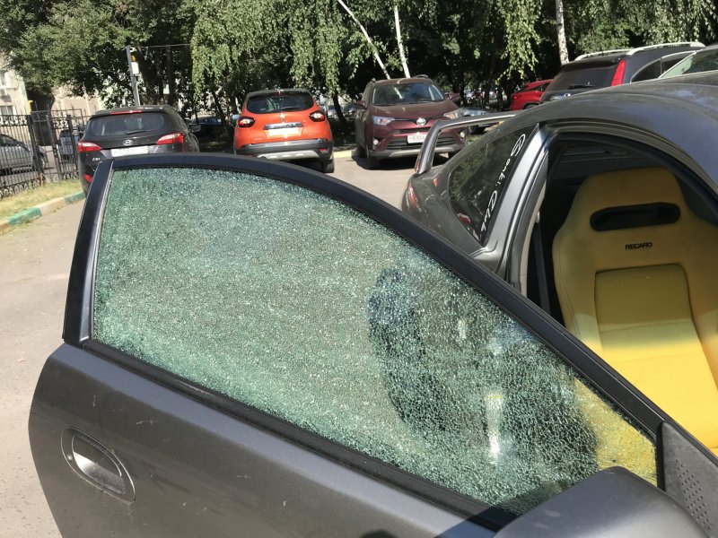 Цвет брызги шампанского фото авто