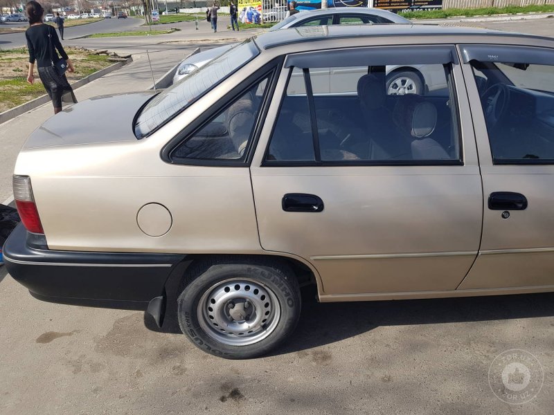 Нексия цвет шампанского