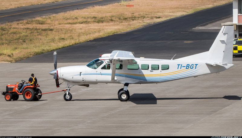 Cessna 208