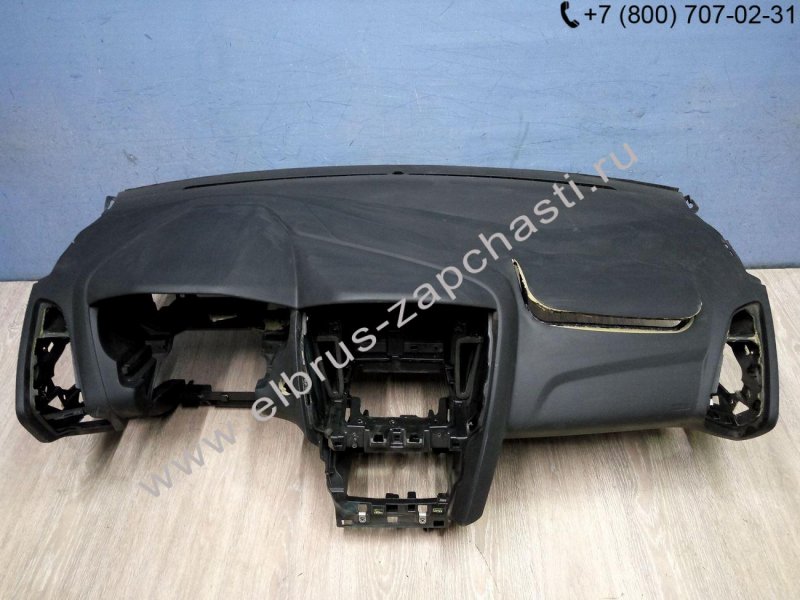 Ford Focus 2 приборная панель