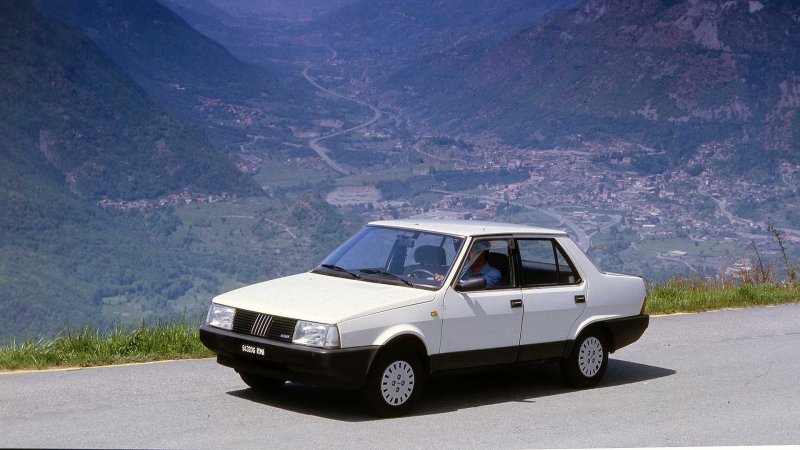 Fiat 138