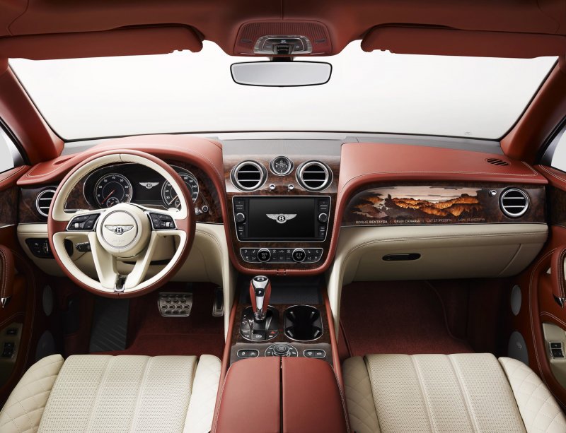 Bentley Bentayga салон