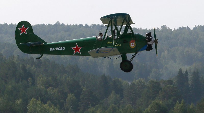 Небесный тихоход самолет по-2