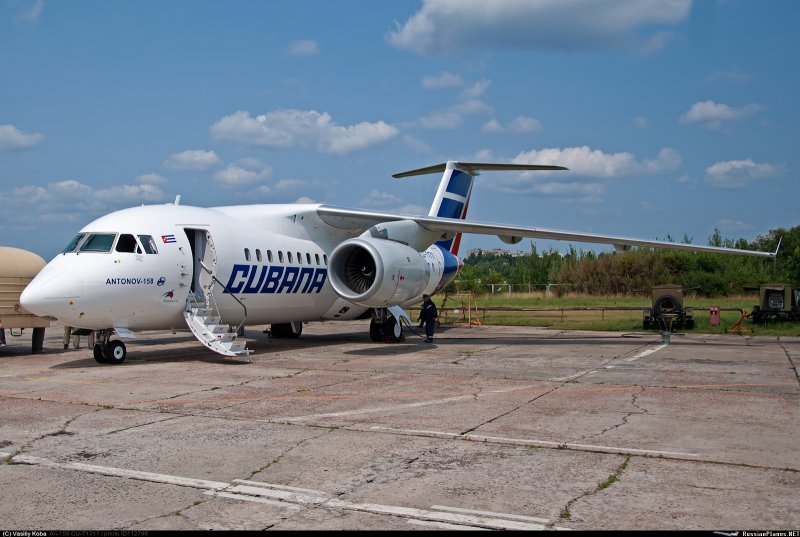 АН 158 Cubana de aviacion