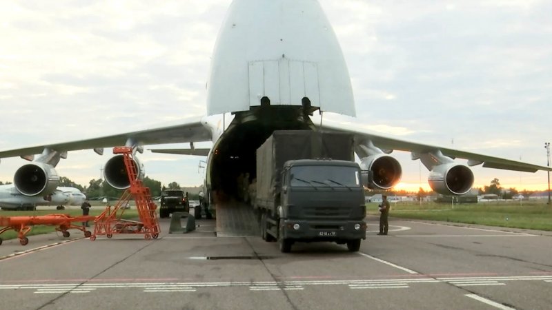 АН-124 ВКС России
