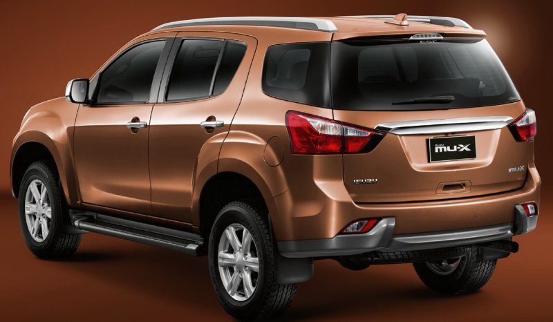 Isuzu mu-x 1