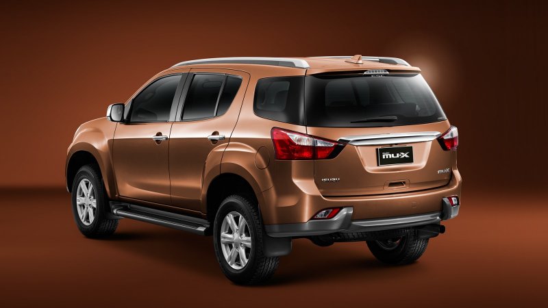 Isuzu MUX 2013 4x4