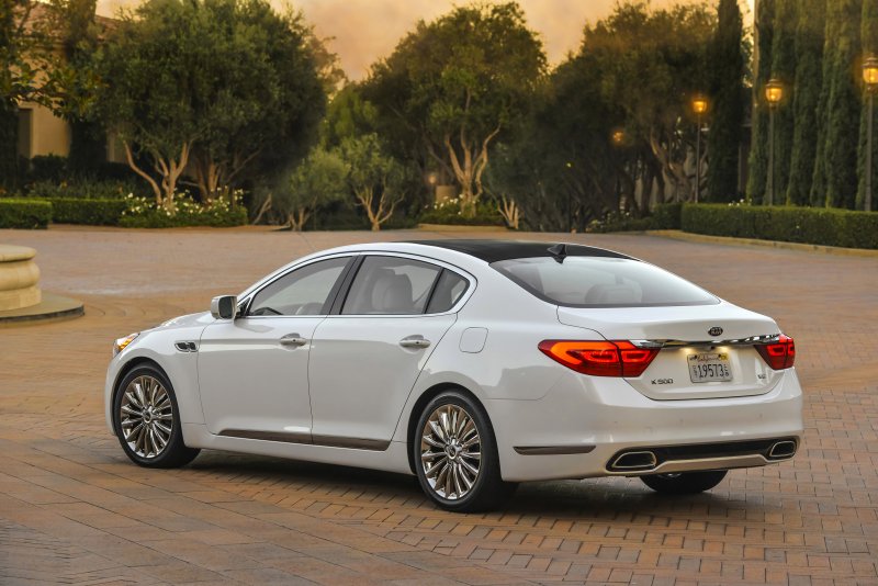 Седан Kia k900