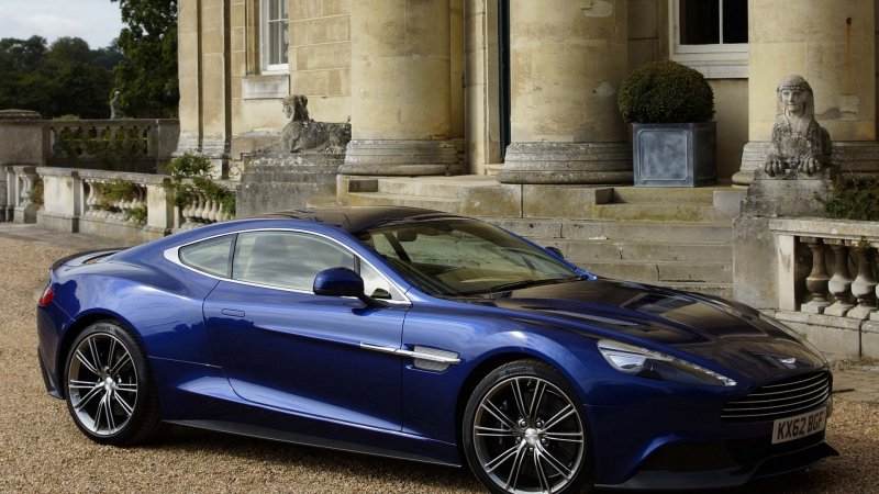 Aston Martin Vanquish 2012